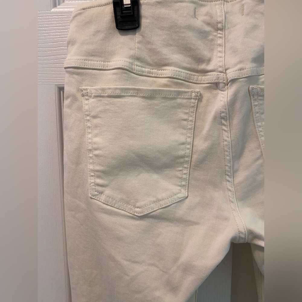 Free People | Penny | Pull-On Bell Bottom Flare Jeans | White | 30 - Picture 8 of 14